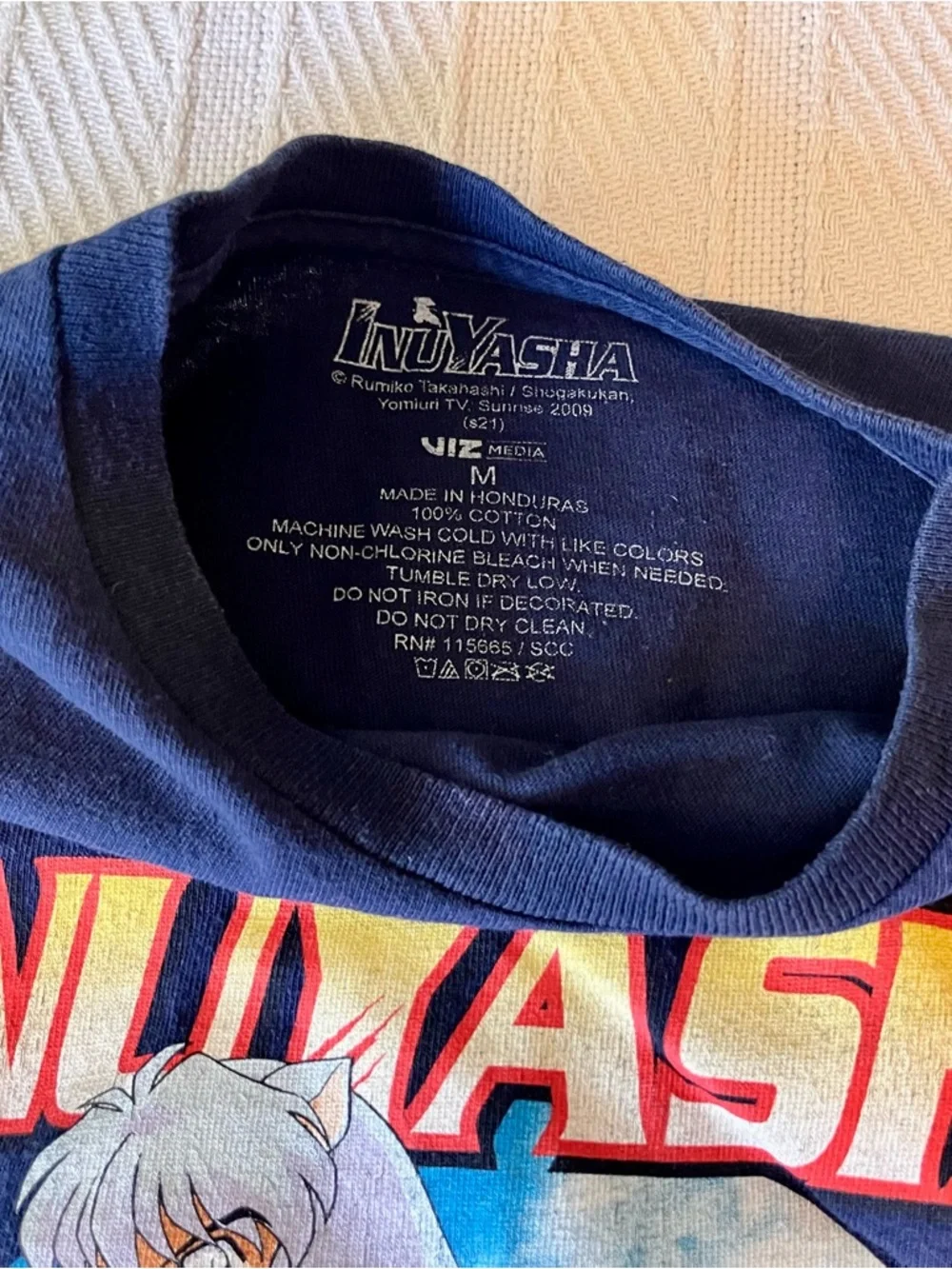 InuYasha Graphic Tee - Navy Blue with Red Green Yellow Print Japanese Manga - Picture 5 of 8